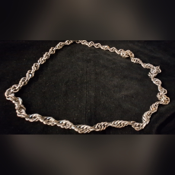 Jewelry - Chunky Silver Tone Chain Necklace